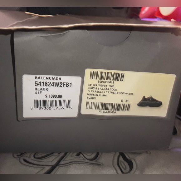 Balenciaga triple s clear sole sneakers - Picture 3 of 4